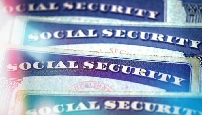 Optimal Social Security Claiming
